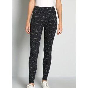 Modcloth Stretching Towards Casual Scissor Print Leggings